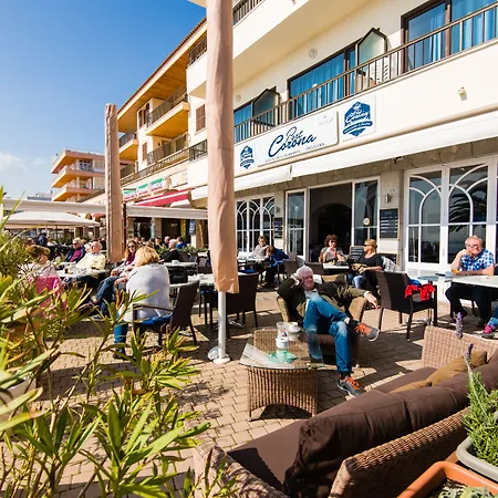 Гостьовий будинок Port 3*