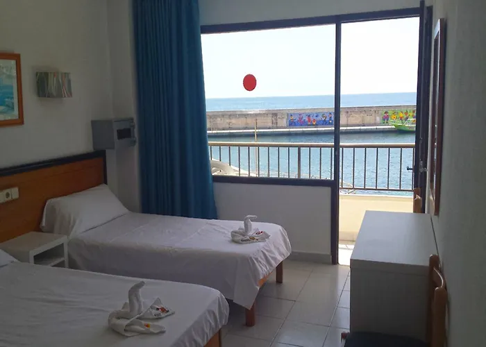 بيت ضيافة Port 3*